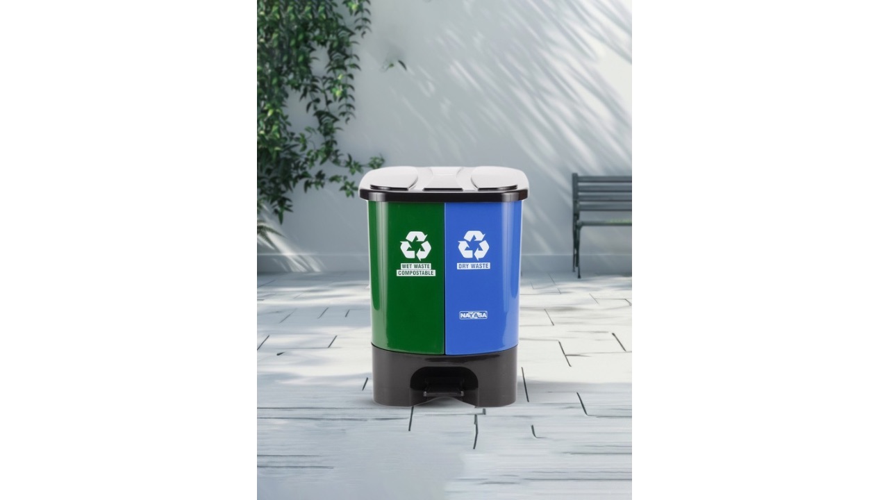Nayasa2 In 1 Green & Blue Wet & Dry Waste Bin Small- 19 Ltrs (9.5 Ltrs each)