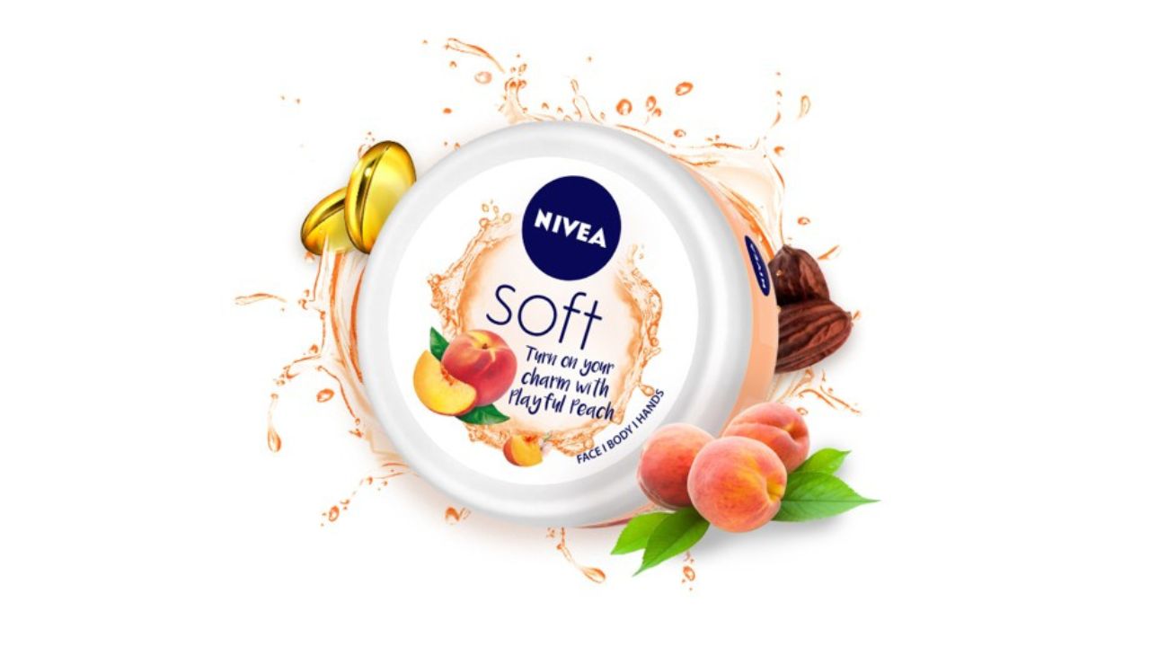 Nivea Soft Light Moisturizer Cream - Playful Peach - For Face Hands & Body - 100 ml