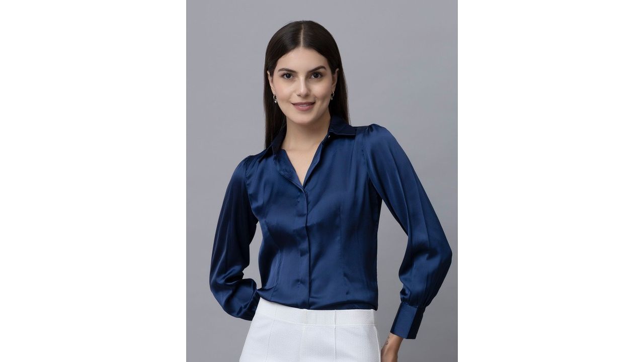 PURYS WORKSPACE Women Classic Spread Collar Solid Formal Shirt