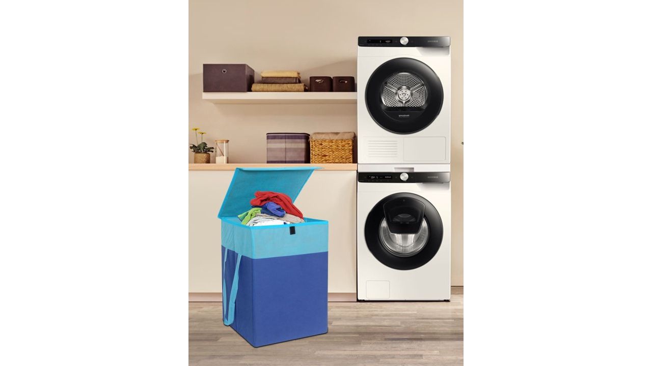 Prettykrafts Blue Solid Foldable Laundry Basket With Lid