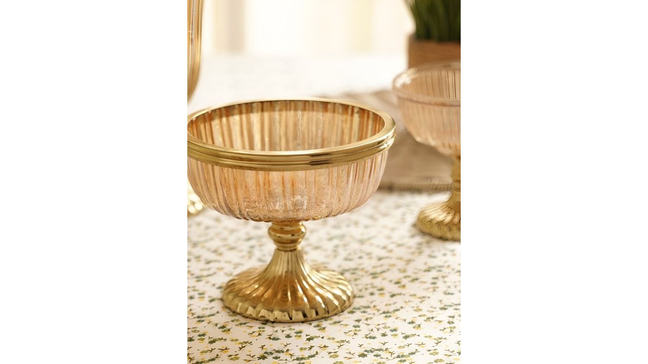 Pure Home and Living Gold Toned Textured Glass Decorative Bowl With Stand