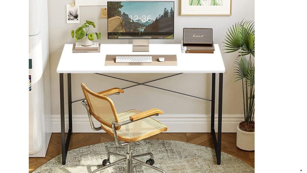 QARA Wood Laminated Study Table
