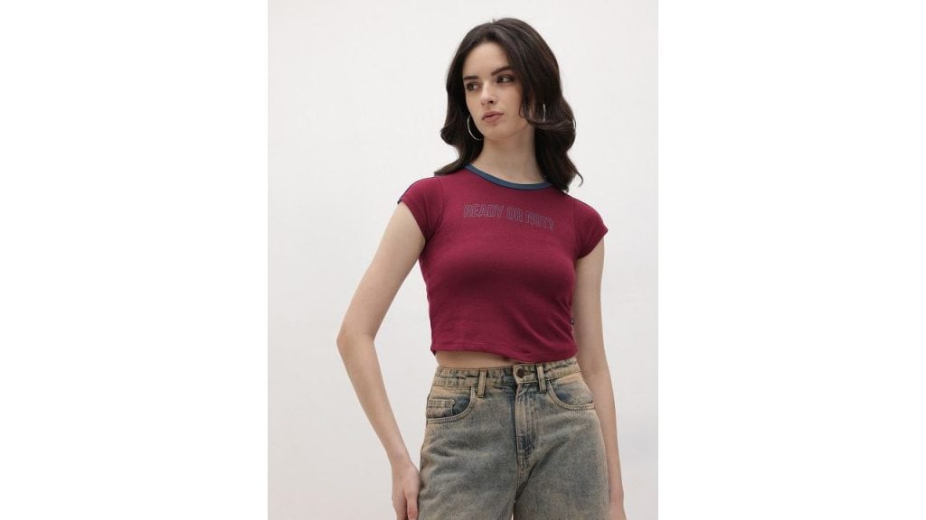 Roadster The Life Co. Typography Printed Slim Fit Crop T-shirt