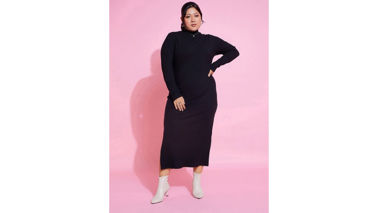 SASSAFRAS CurvePlus Size Bodycon Midi Dress