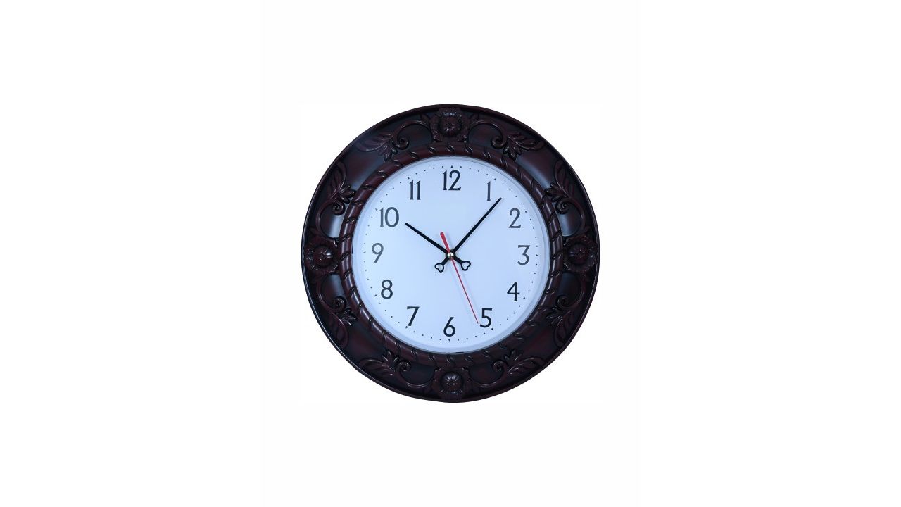 Sigaram Black & Brown Round Shaped Wall Clock