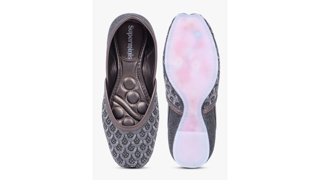 Superminis Girls Embellished Ethnic Mojaris