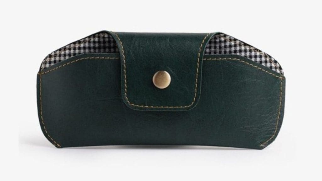 THE MESSY CORNER Vegan Leather Sunglasses Case