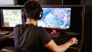 Top 5 Gaming Mice for Left-Handed Players