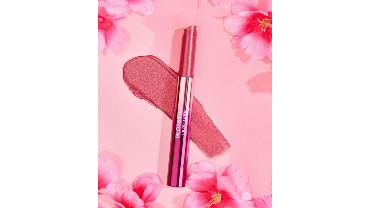 Typsy BeautyGlossified 3-in-1 Lip Plumper Balm Gloss with Shimmer 2.7g - Cherry Blossom01