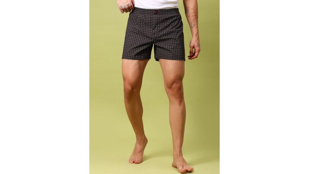 V-Mart Men Printed Regular Fit Mid-Rise Short