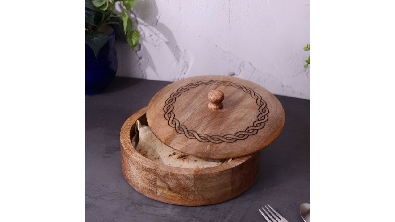 VarEeshaBrown Wood Hand-Painted Roti Box With Carved Lid