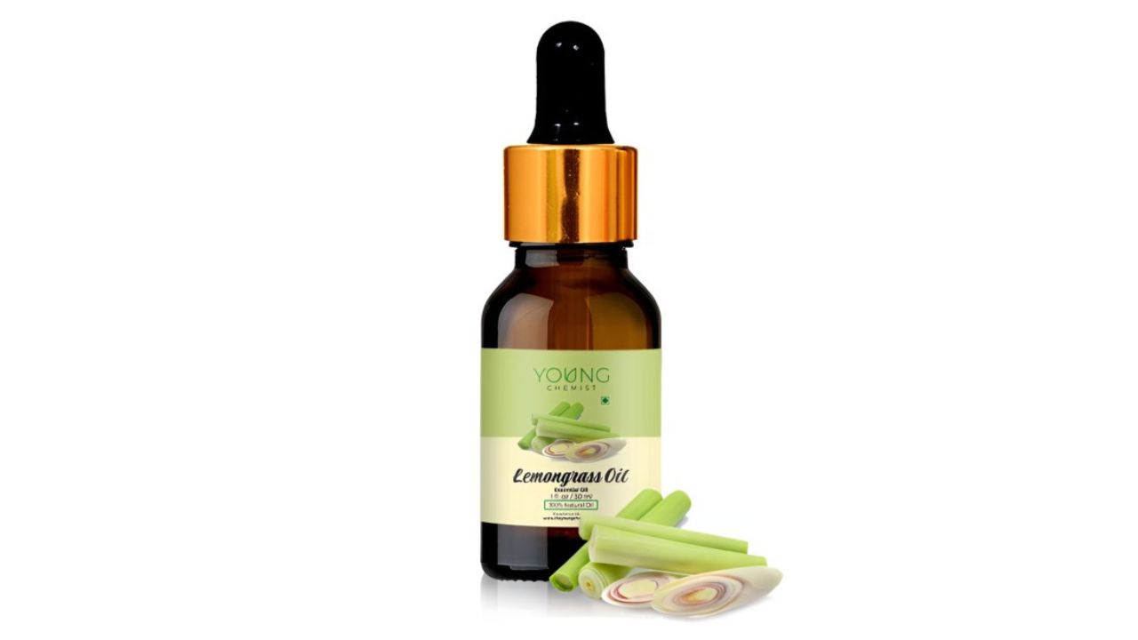 YOUNG CHEMIST Lemongrass Essential Oil
