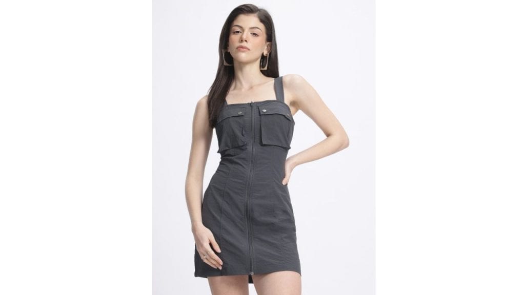 glitchez Shoulder Straps Front-Open Mini Pinafore Dress