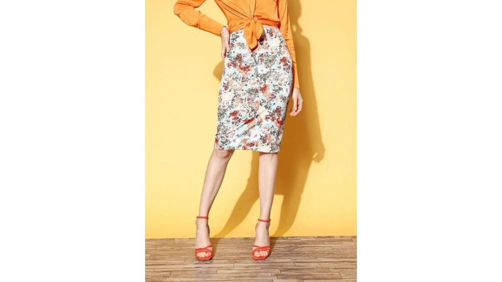 Berrylush Women Floral Print Pencil Blue Skirt