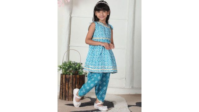 Cutiekins Girls Geometric Printed A-Line Kurta with Dhoti Pants