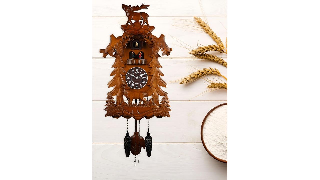 Horo Brown Textured Traditional Wall Clock