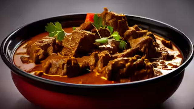Laal Maas