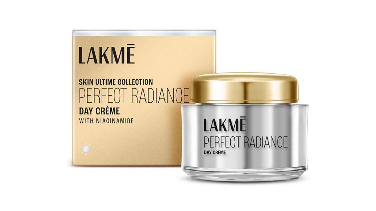 Lakme Absolute Perfect Radiance Brightening Day Cream