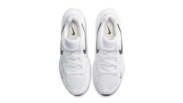 Nike Men Air Max Fusion Sneakers