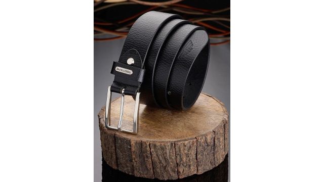 Red Tape Men Leather Belt