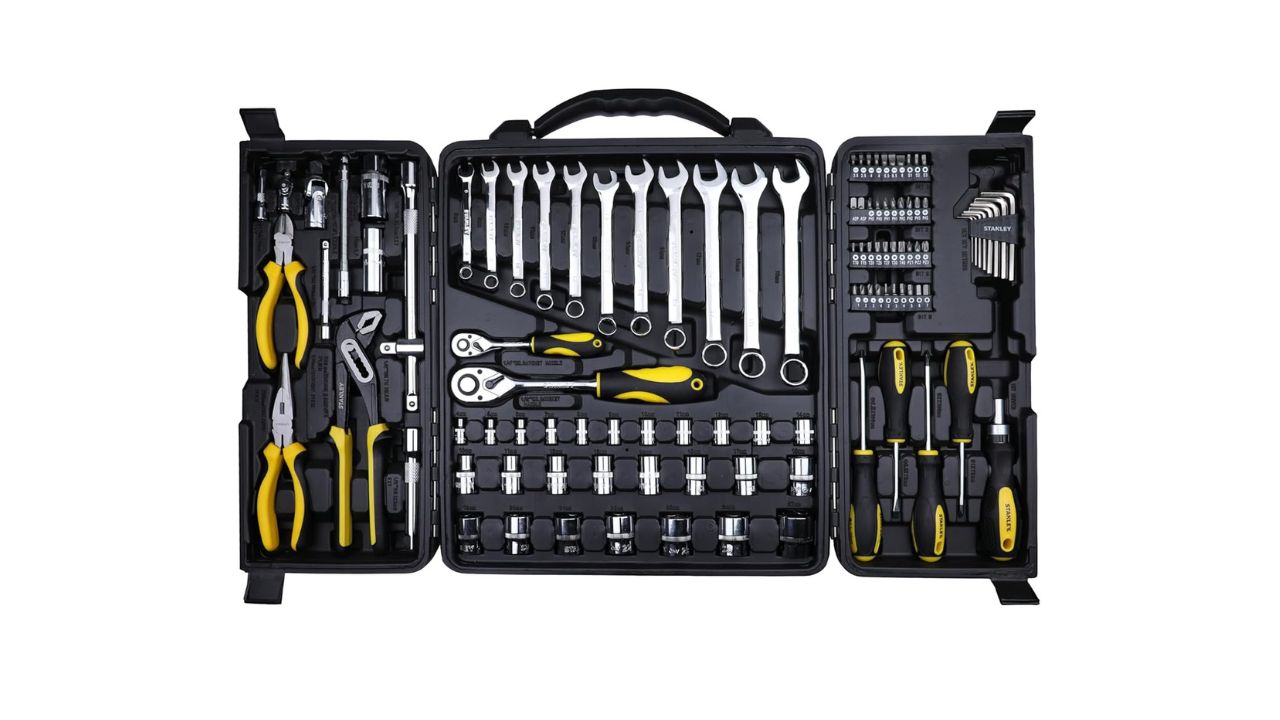 STANLEY STMT81243 110-Piece Multi-Toolkit