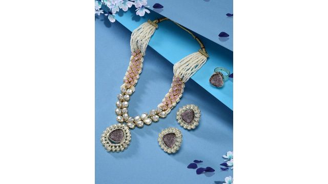 Zaveri Pearls Gold-Plated Kundan-Studded Necklace & Earrings With Finger Ring
