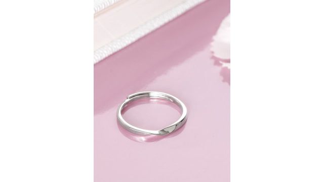 Zavya 925 Sterling Silver Rhodium-Plated Adjustable Ring