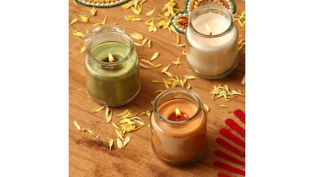 Amazon Brand - Solimo 3 Oz Jar Candles, Pack of 3 (Scented)