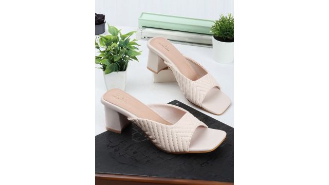 Carlton London Textured Block Heels (Cream)