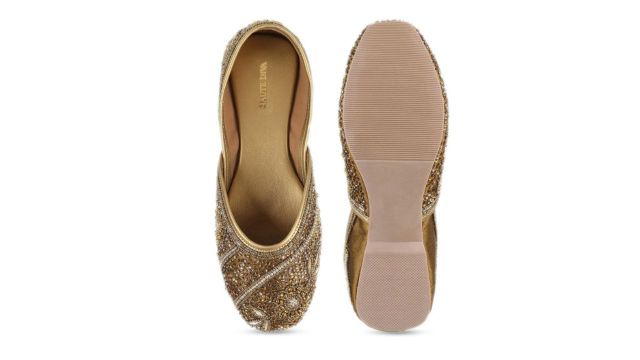 Mochi Embellished Mojaris Flats
