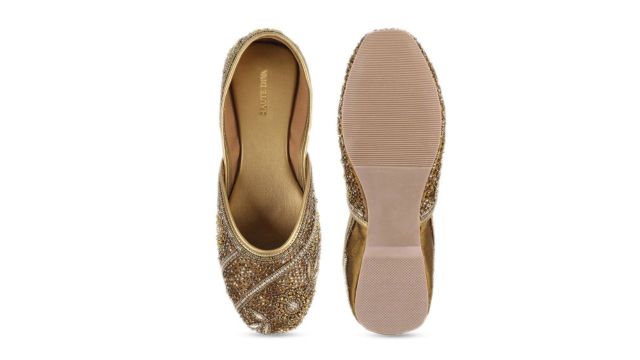 Mochi Embellished Mojaris Flats