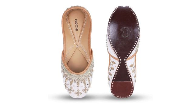 Mochi Embroidered Slip-On Leather Mojaris