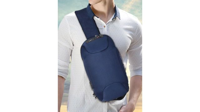 SWISS MILITARY Unisex Textured Crossbody Shoulder Bag