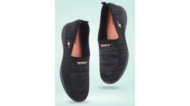 Sparx Women Textured Slip-On Shoes